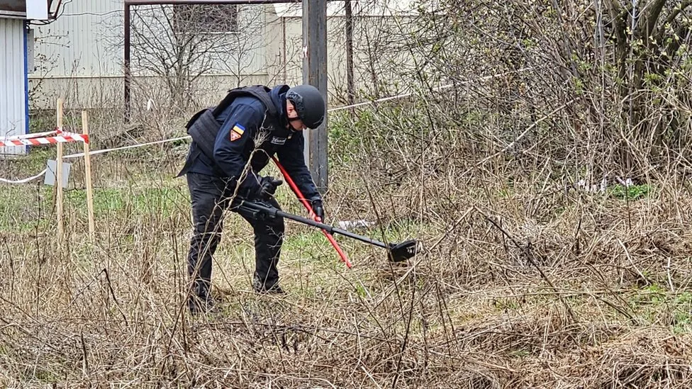 Ukraine war: The deadly landmines killing hundreds