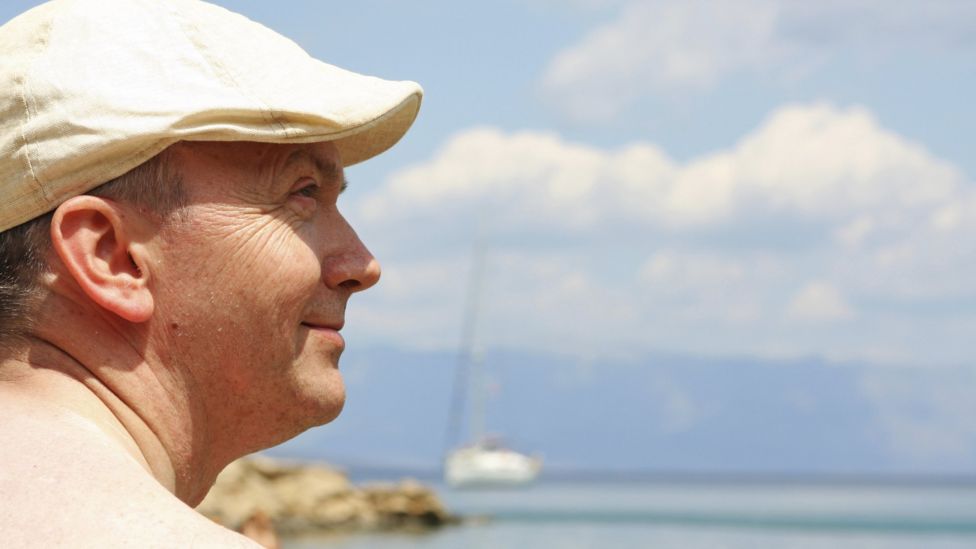 Vitamin D study on pet dogs' health by Edinburgh scientists BBC News