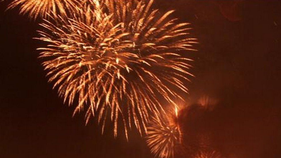Bangs at Birmingham silent fireworks display 'upset children' BBC News