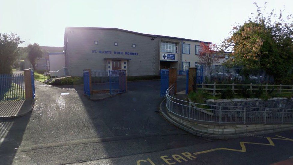 Downpatrick: Controversial merger of three schools gets go-ahead - BBC News