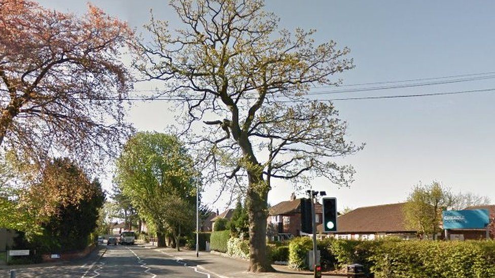 Cheadle Hulme stabbing prompts murder inquiry BBC News