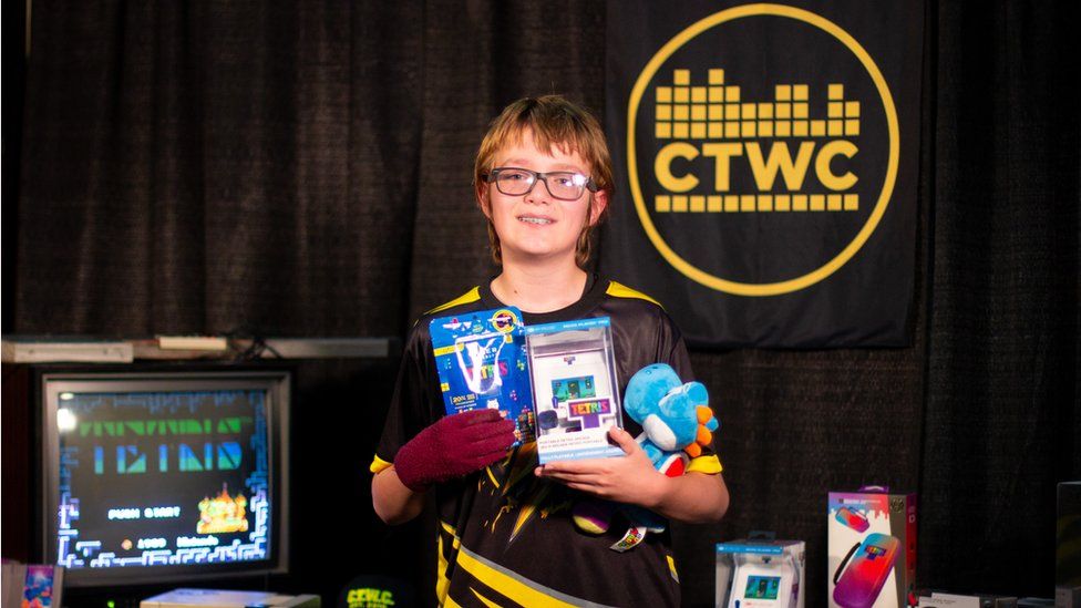 Willis Gibson at the Classic Tetris World Championships