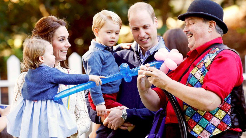 The Cambridges play together in Canada