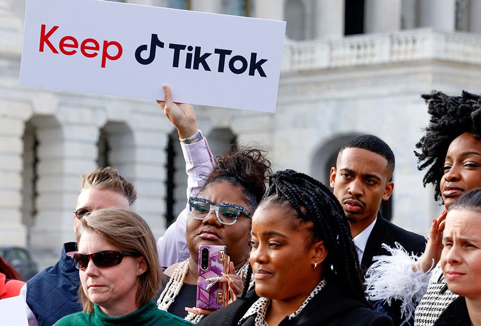 TikTok creators protest outside Congress