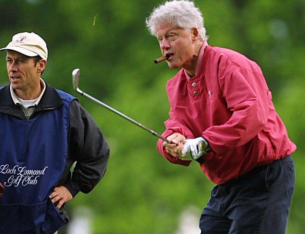 Former US President Bill Clinton in action at Loch Lomond Golf Club in May 2001