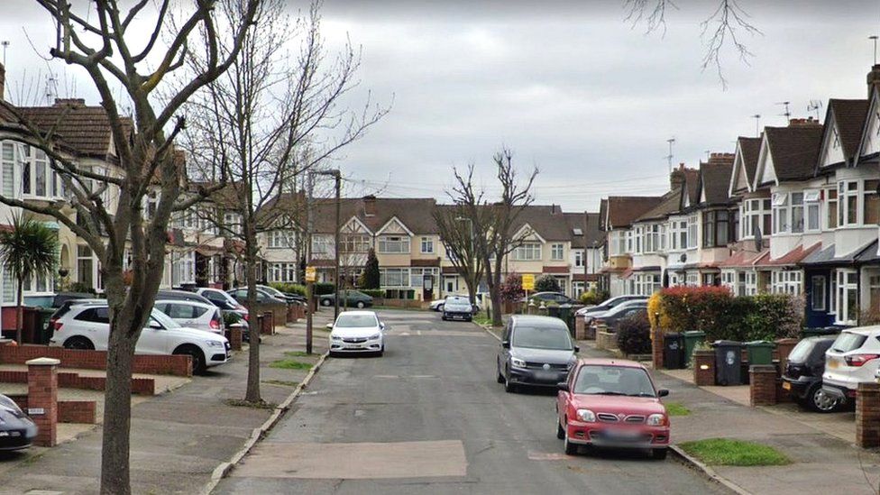 Chingford death Arrest after woman dies in 'disturbance' BBC News
