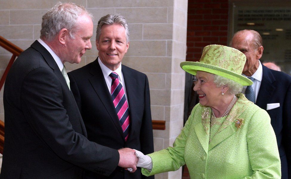Martin McGuinness shaking Queen Elizabeth's hand