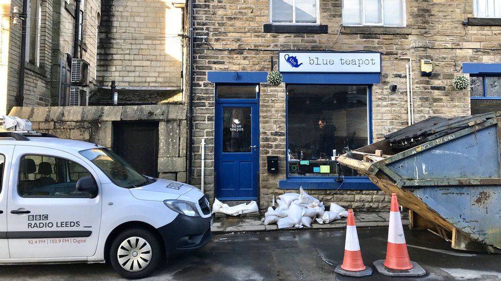 The Blue Teapot during the floods