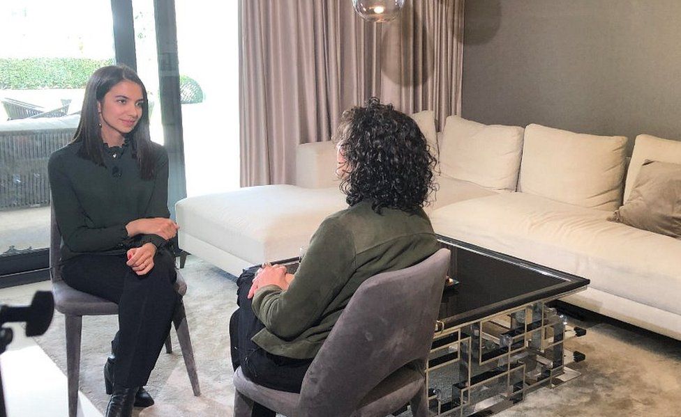 Sara Khadem being interviewed by Razia Iqbal, BBC
