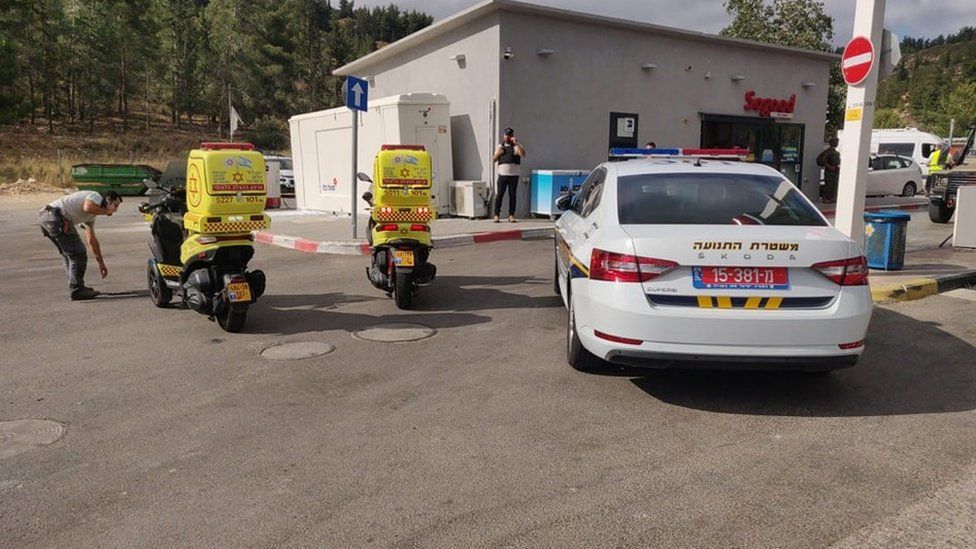 Israeli paramedics at the scene of a shooting attack near the settlement of Eli, in the occupied West Bank (20 June 2023)