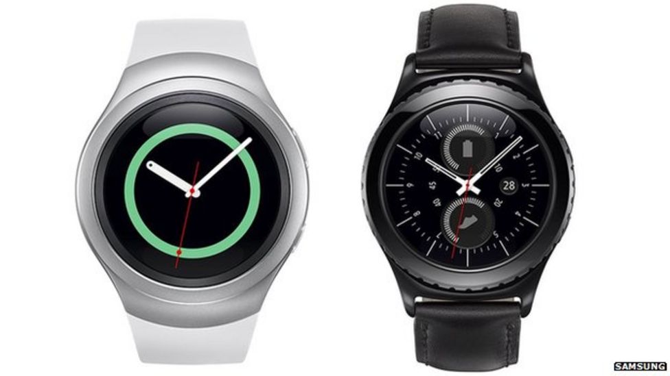 Android Wear smartwatches to work with iPhones BBC News