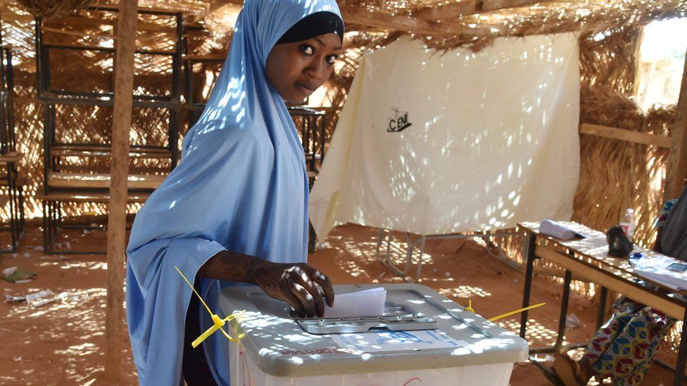 Voter in Niger