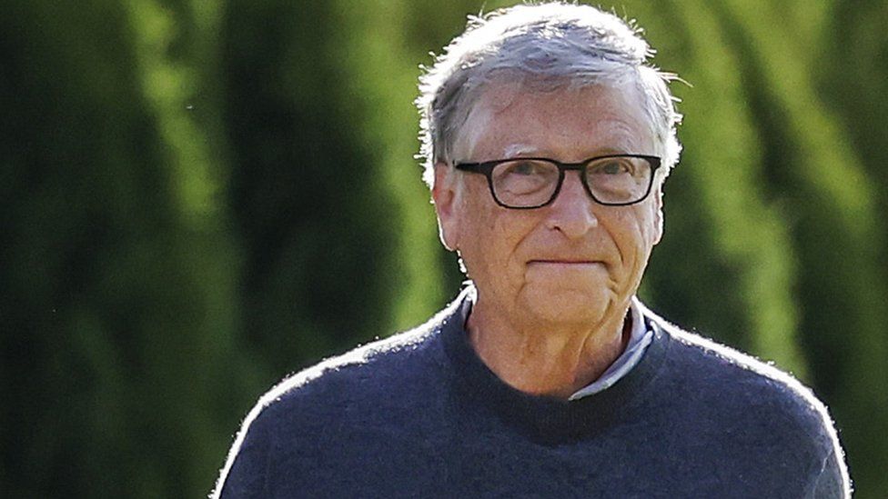 Bill Gates vows to drop off world's rich list - BBC News