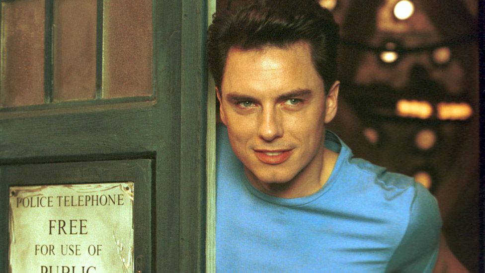 John Barrowman video removed from Doctor Who theatre show - BBC News