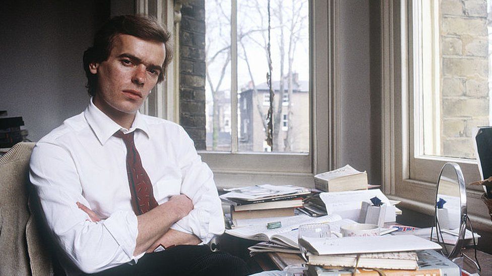 Martin Amis poses at home on September 25, 1987 in London