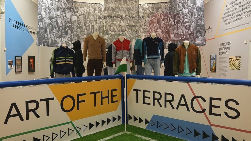 Gezond eten buiten gebruik Begrijpen The Art of the Terraces: How football fans led a fashion revolution - BBC  News
