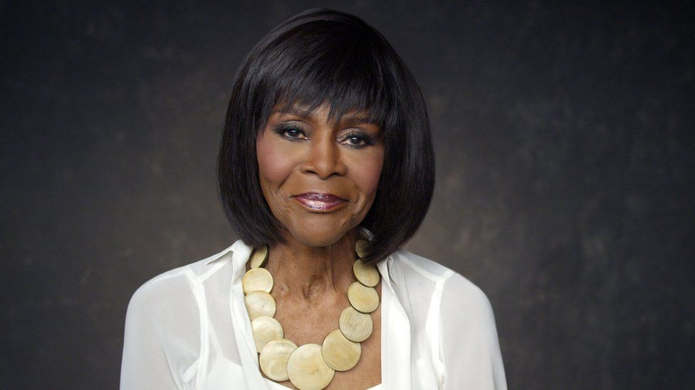 Pioneering US actress Cicely Tyson dies aged 96 - BBC News