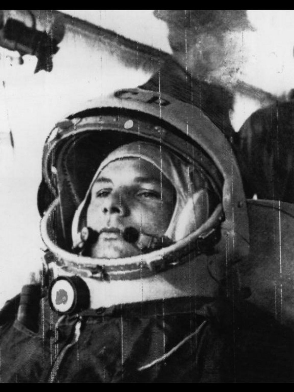 What’s the difference between an astronaut and a cosmonaut? - BBC Newsround