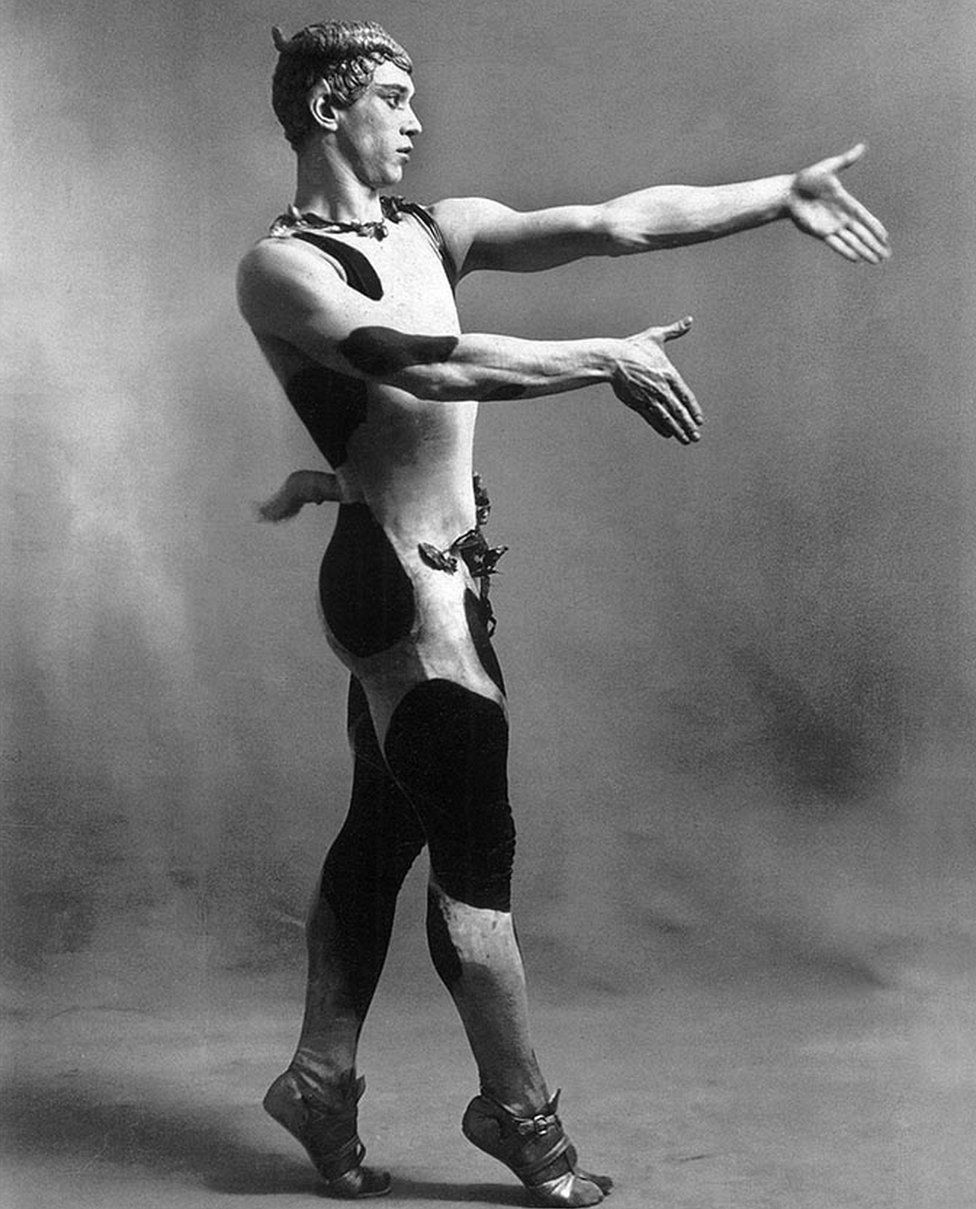 Vaslav Nijinsky choreographed and danced in L'Aprés-midi d'un faune for the Ballets Russes, which William Carlos Williams later saw