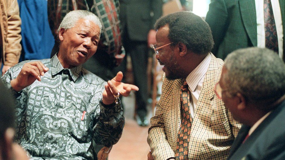 Chief Mangosuthu Buthelezi and Nelson Mandela