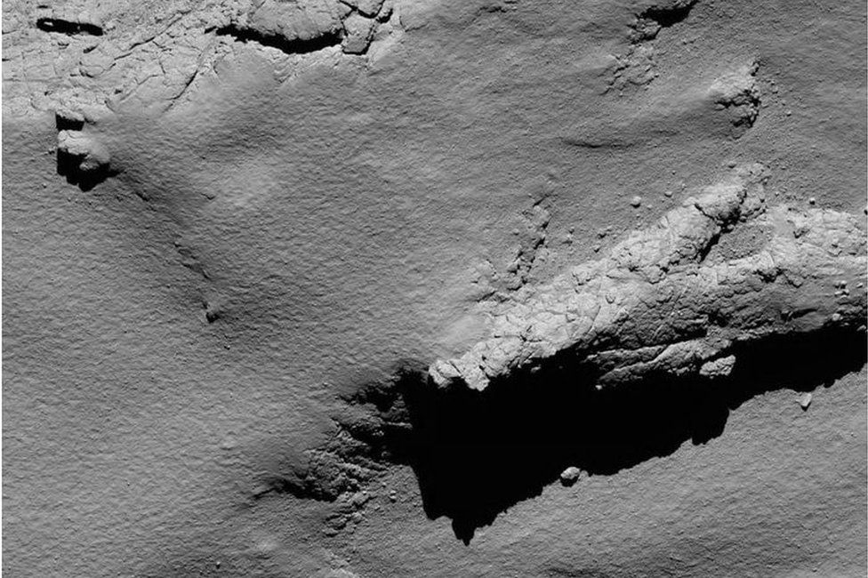 In pictures: Rosetta's final mission - BBC News