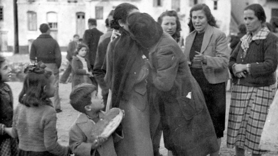 Greek refugees returning from Egypt in 1945 after three years at RA Wells camp