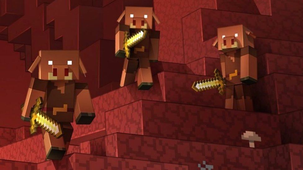 Minecraft Nether Update Is Netherite Better Than Diamonds Cbbc Newsround - i put minecraft textures in roblox and im now scared roblox