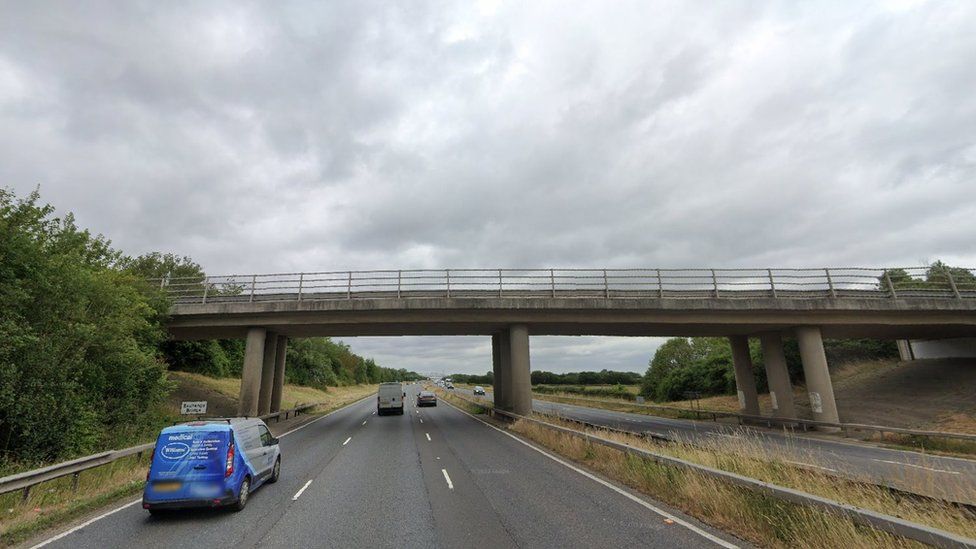 Cars on A130 road near West Hanningfield