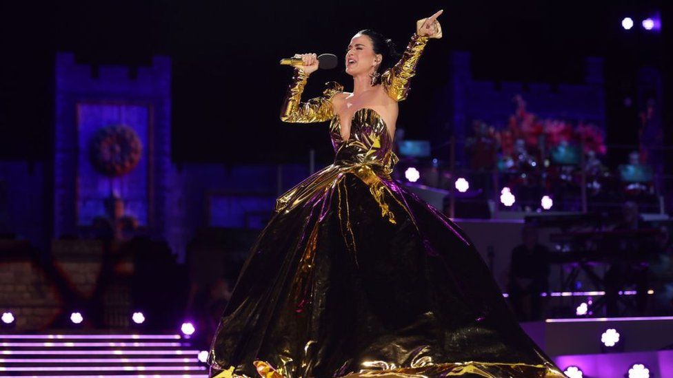 Katy Perry në koncertin e Coronation