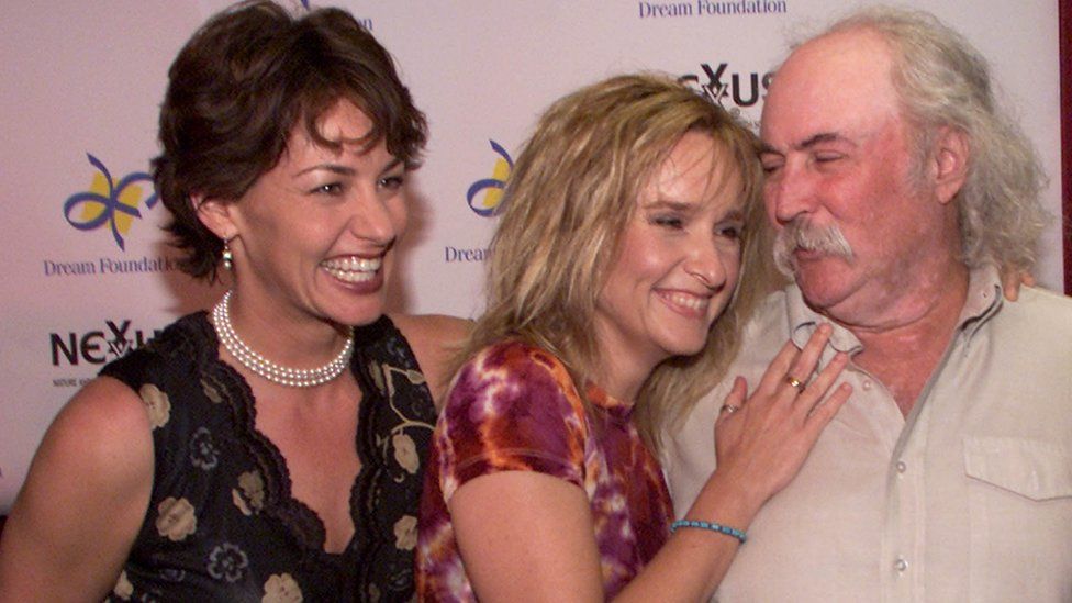Julie Cypher, Melissa Etheridge and David Crosby at 'Friends of the Dream Foundation,' a tribute to Jan and David Crosby, presented by Nexus Products Company at the Santa Monica Civic Centre in Los Angeles, Ca., 09/28/00