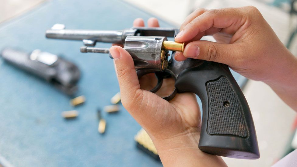 How Does a Prop Gun Misfire? 