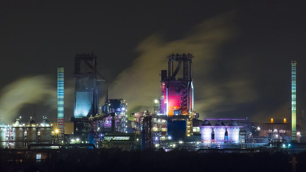 Крупные сталелитейные заводы в Германии снабжают большую часть Северной Европы