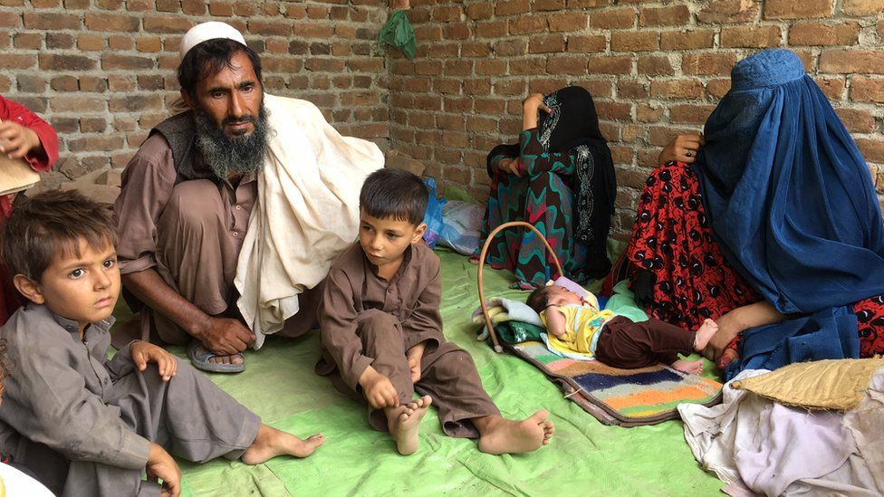 The Reverse Exodus Of Pakistans Afghan Refugees Bbc News 4355