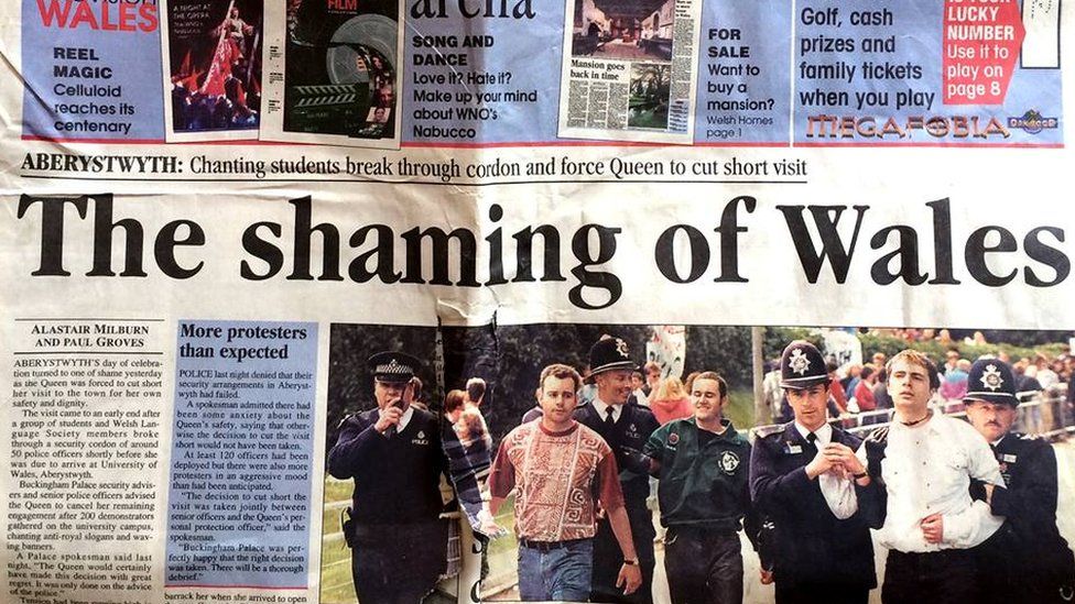 Tudalen flaen y Western Mail ddiwrnod ar ôl y brotest yn Aberystwyth ar 31 Mai 1996