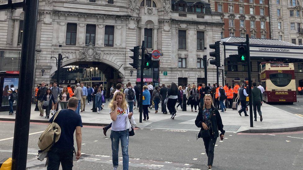 Victoria Station