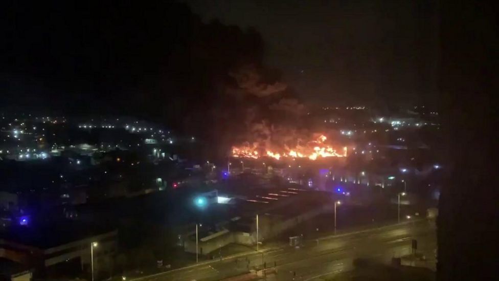 Bradford Fire: Man And Woman Arrested On Suspicion Of Arson - Bbc News