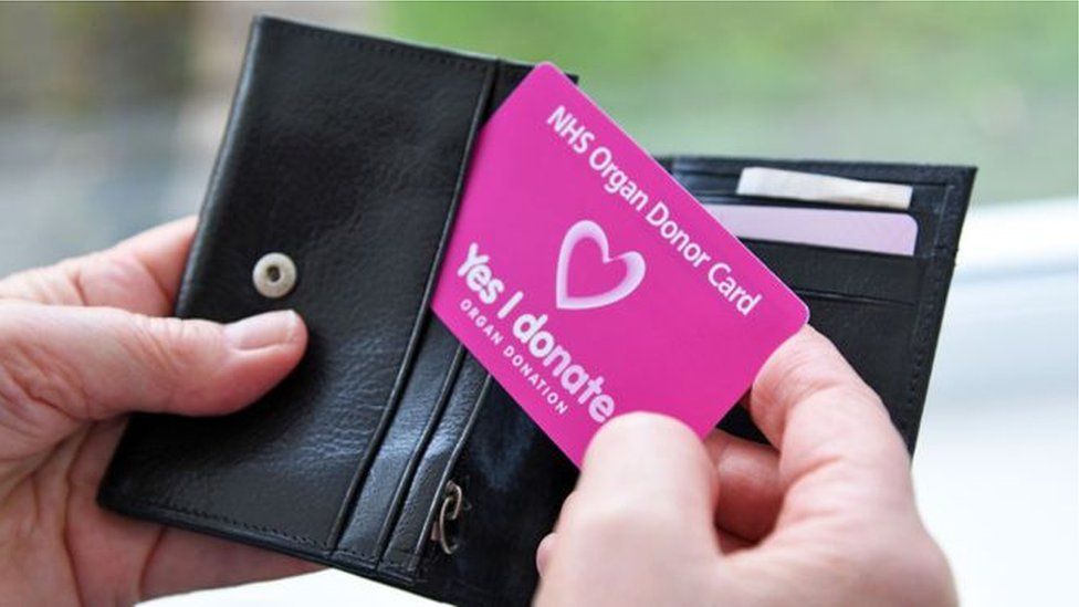 A NHS donor card