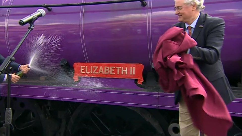 Locomotive Elizabeth being unveiled
