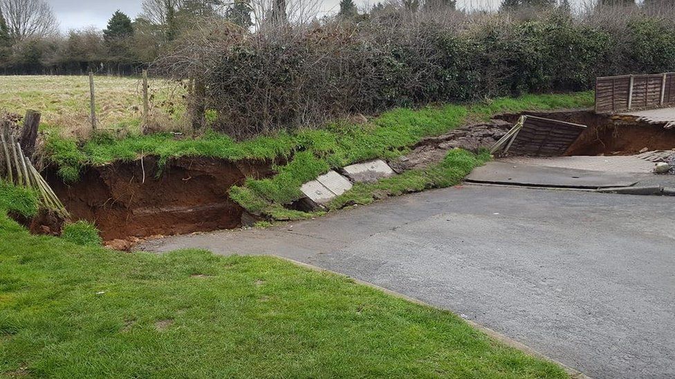 The sinkhole in Barming