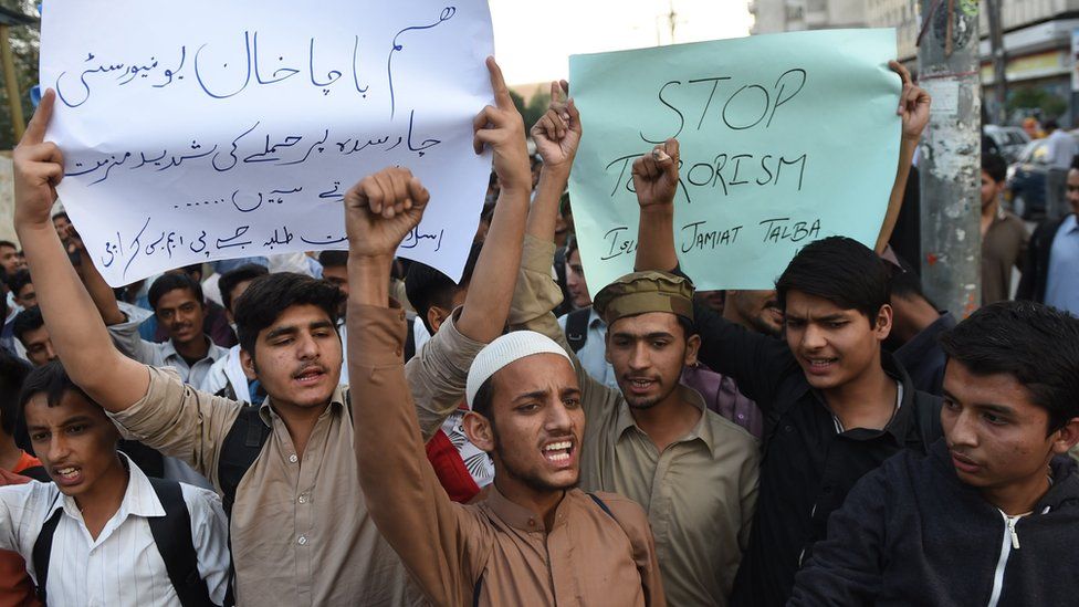 Students of Islami Jamiat Talaba (IJT) shout slogans against the militants" attack on Bacha Khan university