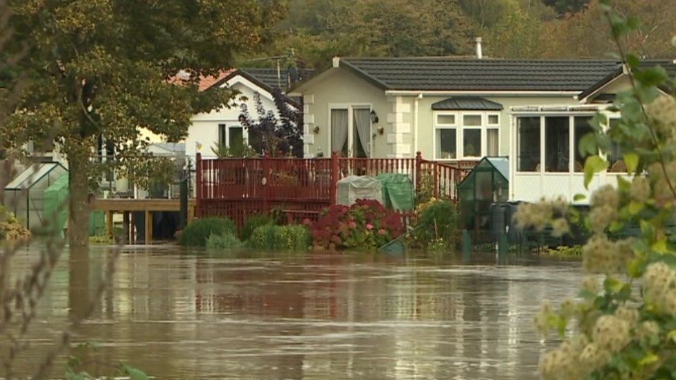 Homes evacuated as River Wye level rises in Monmouth BBC News