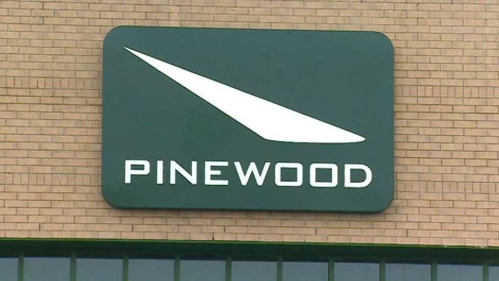 Pinewood sign