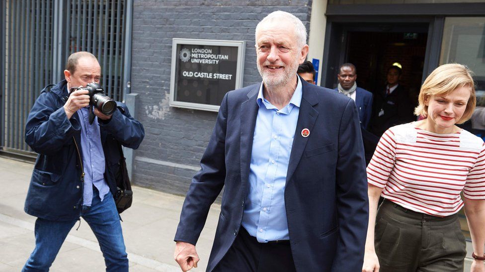 Jeremy Corbyn and actress Maxine Peake