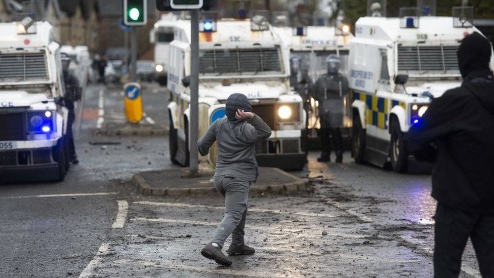 Nationalist youths clash with police in West Belfast