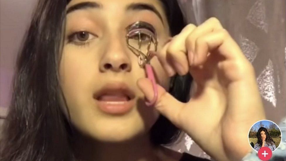 Tiktok Apologises And Reinstates Banned Us Teen Bbc News