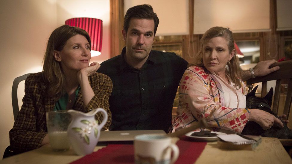 Sharon Horgan, Rob Delaney and Carrie Fisher on the set of Catastrophe