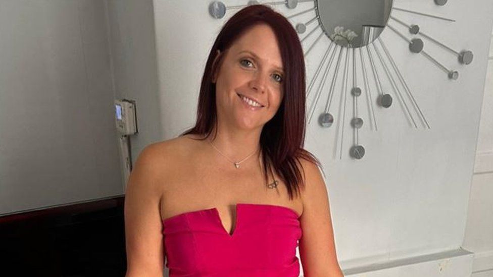 Gemma Renault, 39, has been diagnosed with undifferentiated connective tissue disease