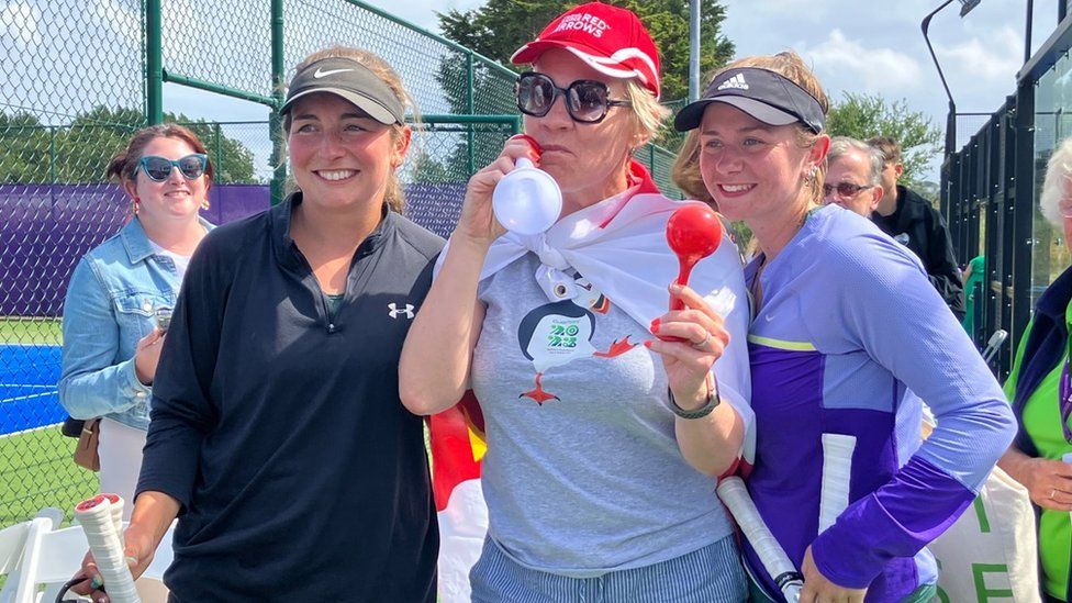 Lauren Barker (left) and Lauren Watson-Steele posing with deputy Sasha Kazantseva-Miller - who brought some volleyball style noise and support to the tennis
