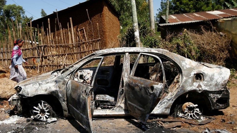 Torched car in Oromia region, 8 Oct