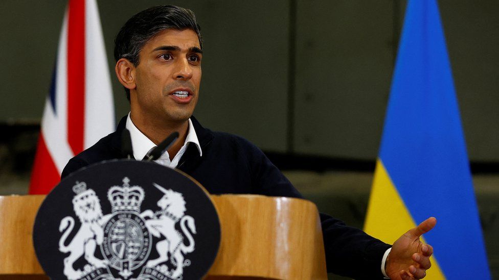 Rishi Sunak holds a press conference during Volodymyr Zelensky's visit to the UK on 8 February